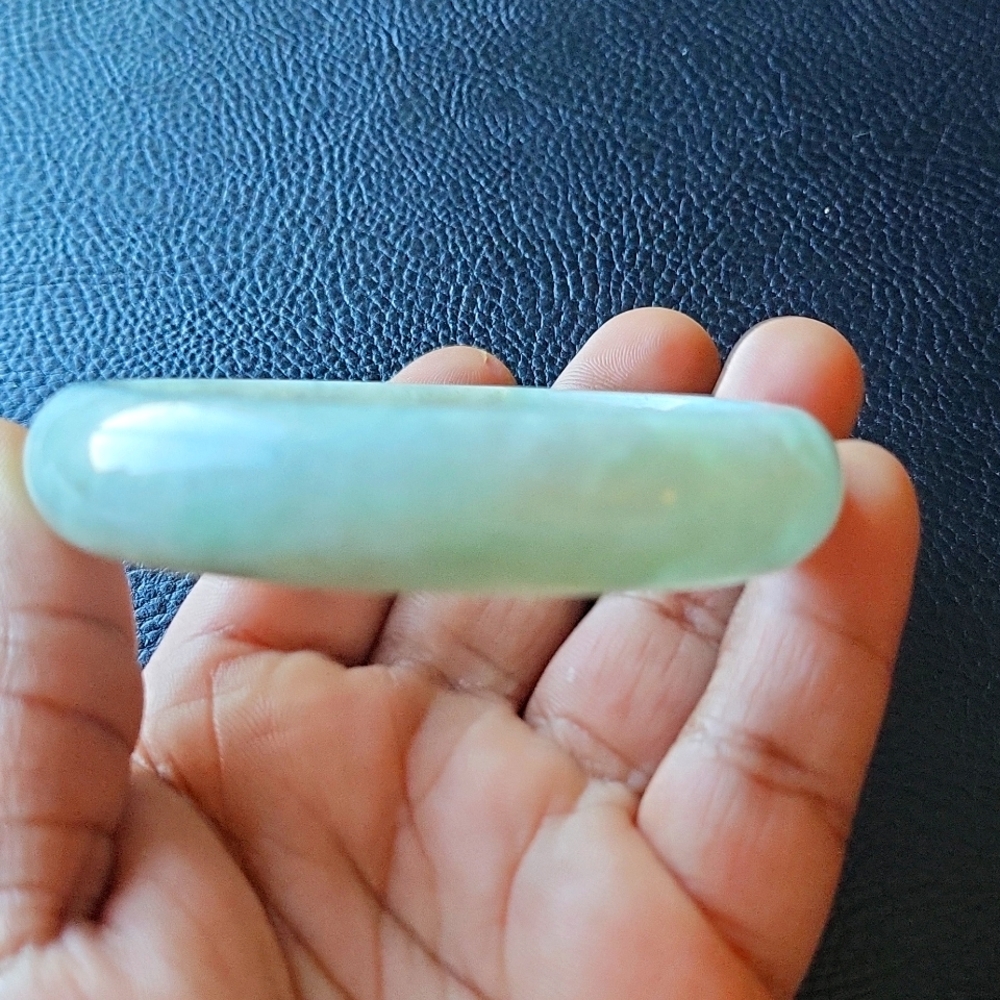 56.5 mm natural jade bangle